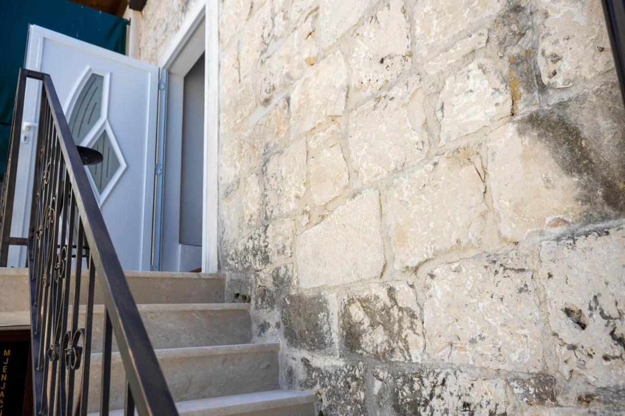 Apartments "Lory" -Baška Voda Εξωτερικό φωτογραφία