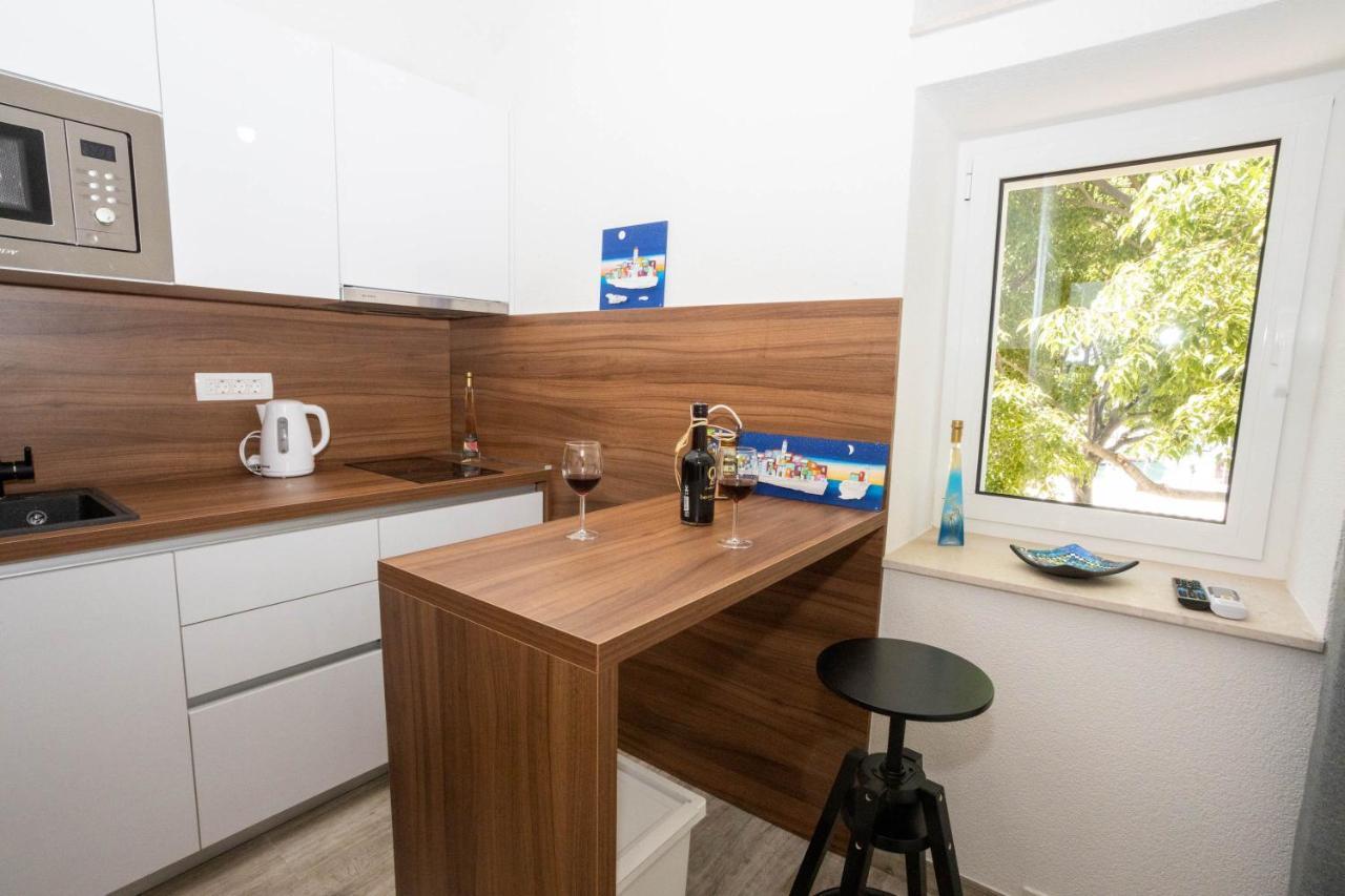 Apartments "Lory" -Baška Voda Εξωτερικό φωτογραφία
