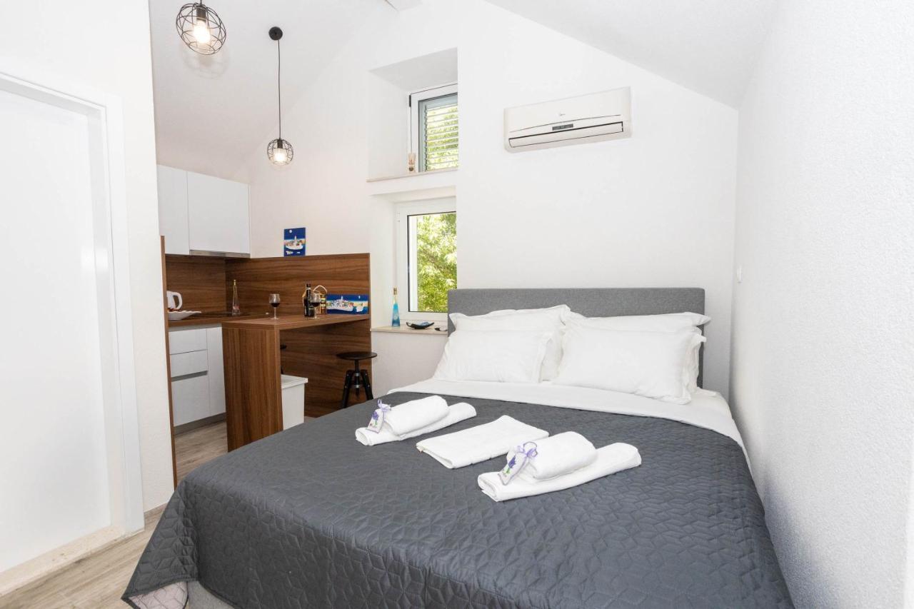 Apartments "Lory" -Baška Voda Εξωτερικό φωτογραφία