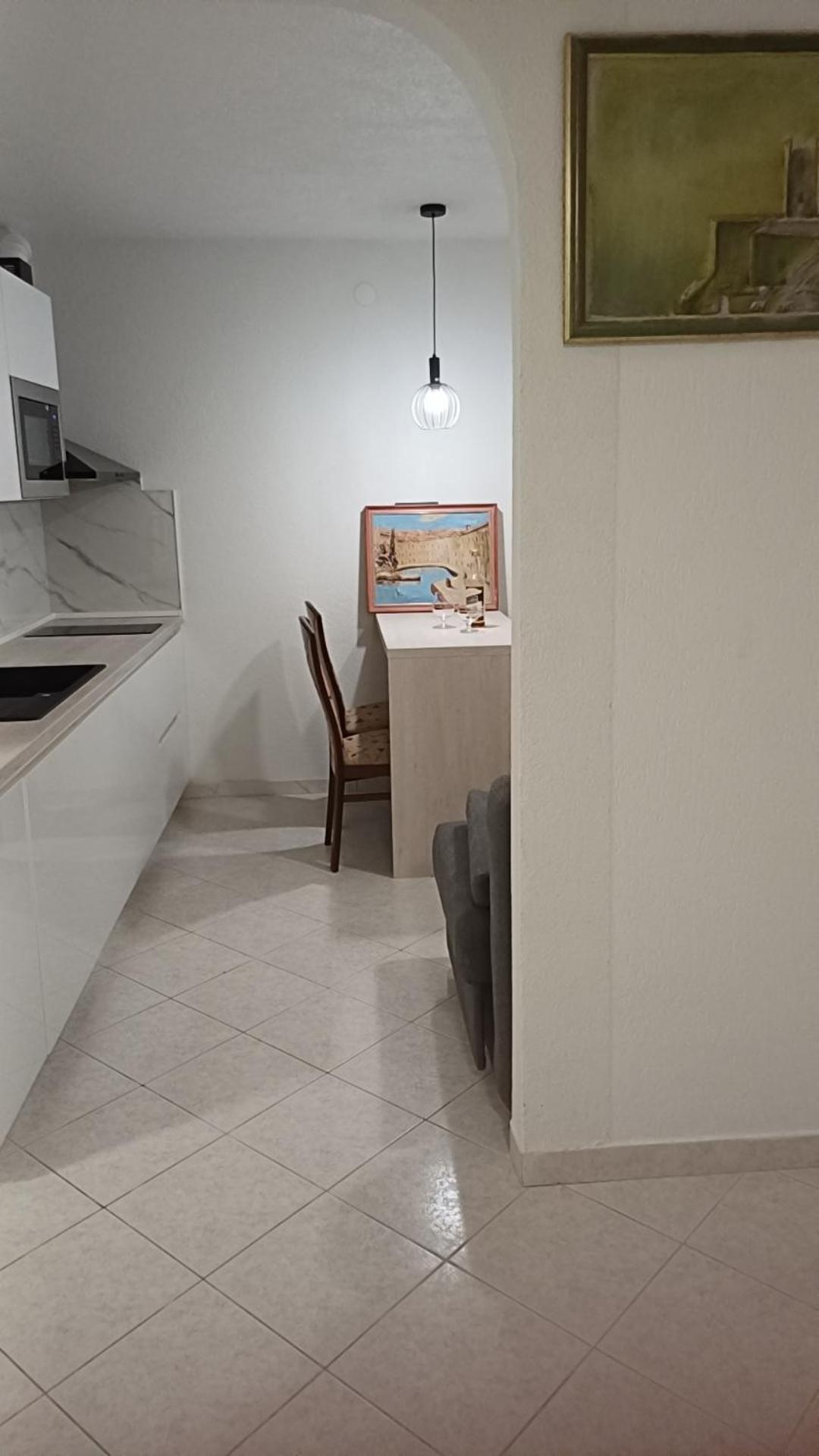 Apartments "Lory" -Baška Voda Εξωτερικό φωτογραφία