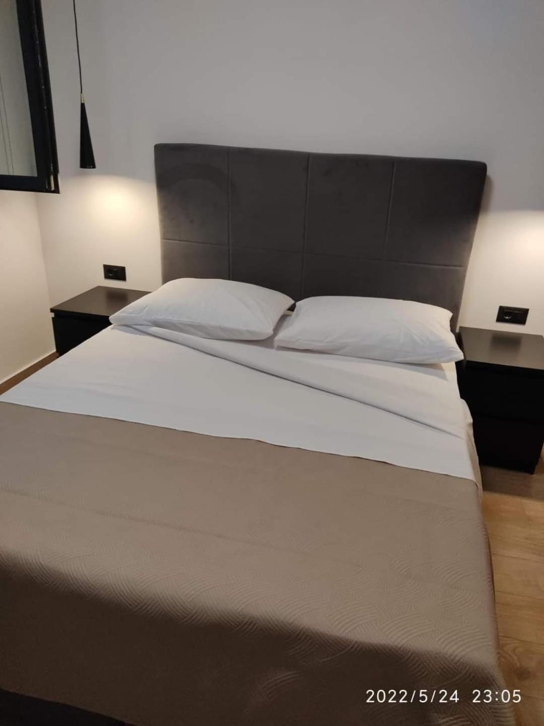 Apartments "Lory" -Baška Voda Εξωτερικό φωτογραφία