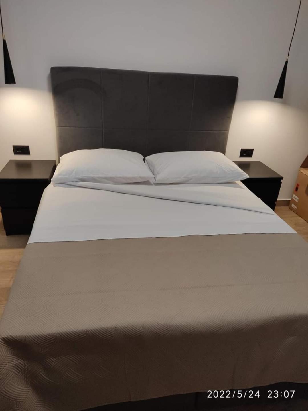 Apartments "Lory" -Baška Voda Εξωτερικό φωτογραφία
